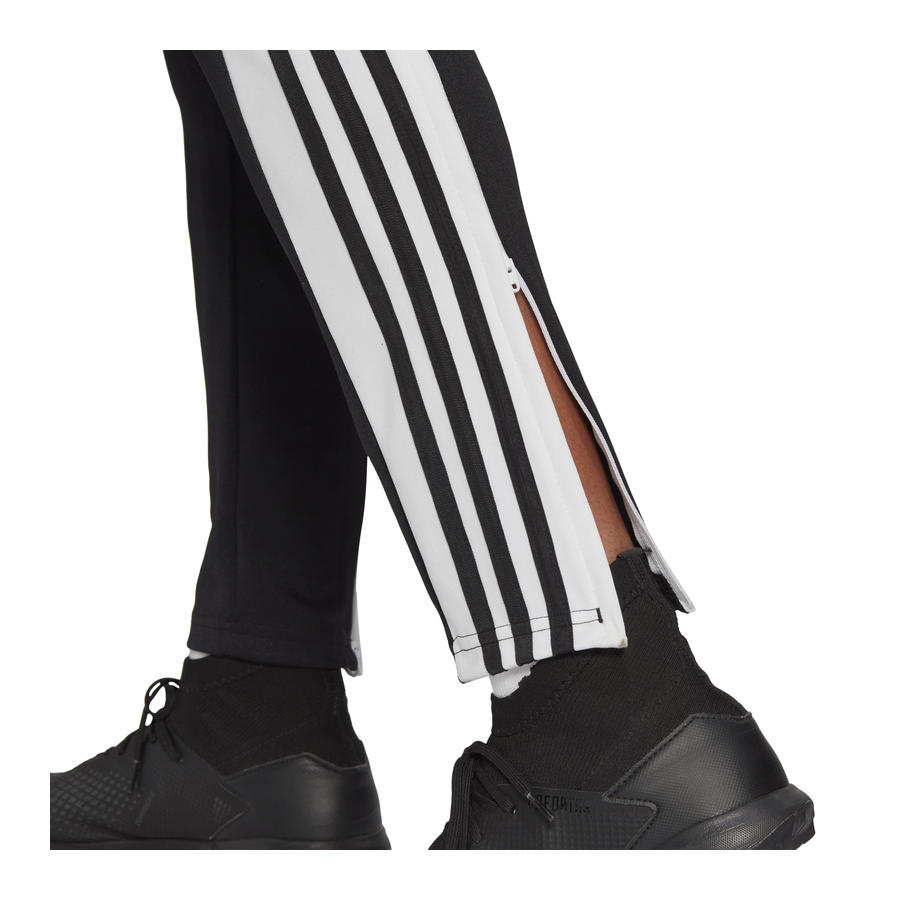 ADIDAS Pantalón Hombre SQ21 TR PNT GK9545