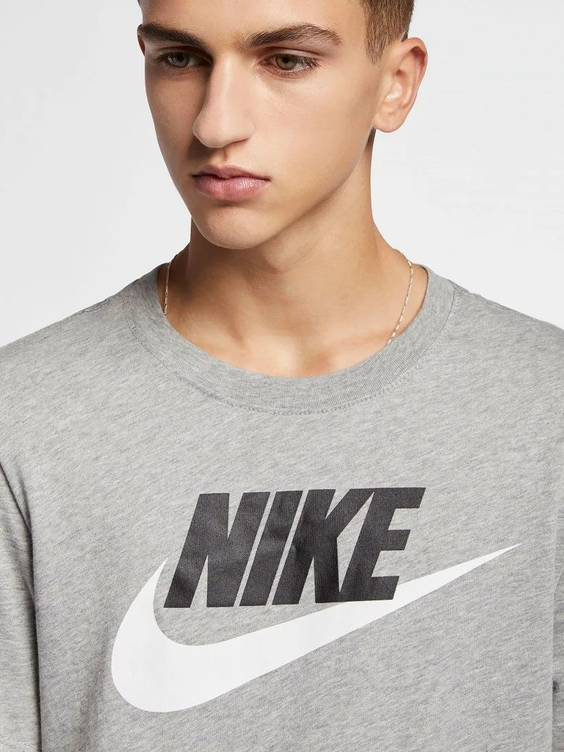 Camiseta Nike Sportswear Icon Futura