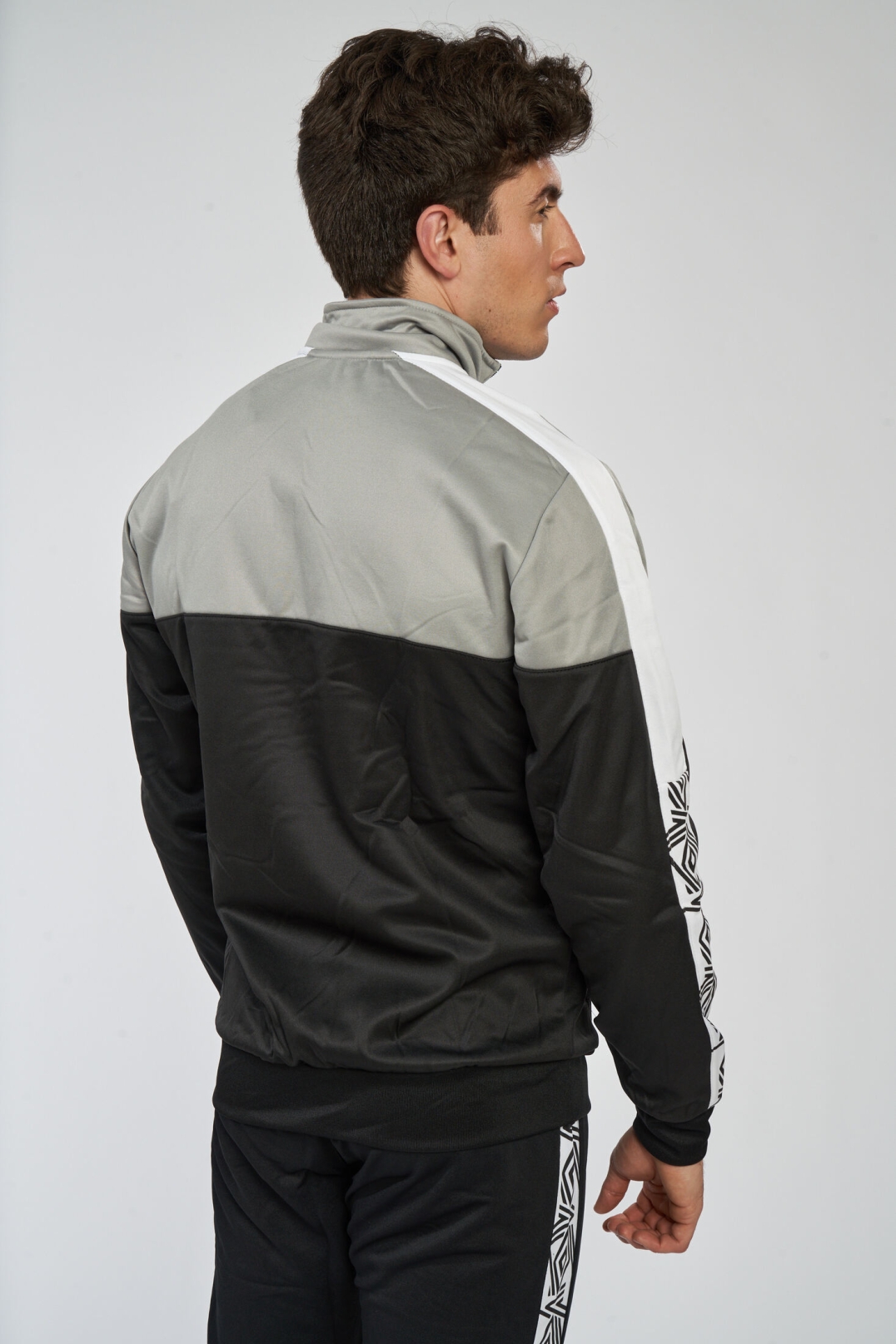 Chaqueta Umbro Nyassa Black / Grey