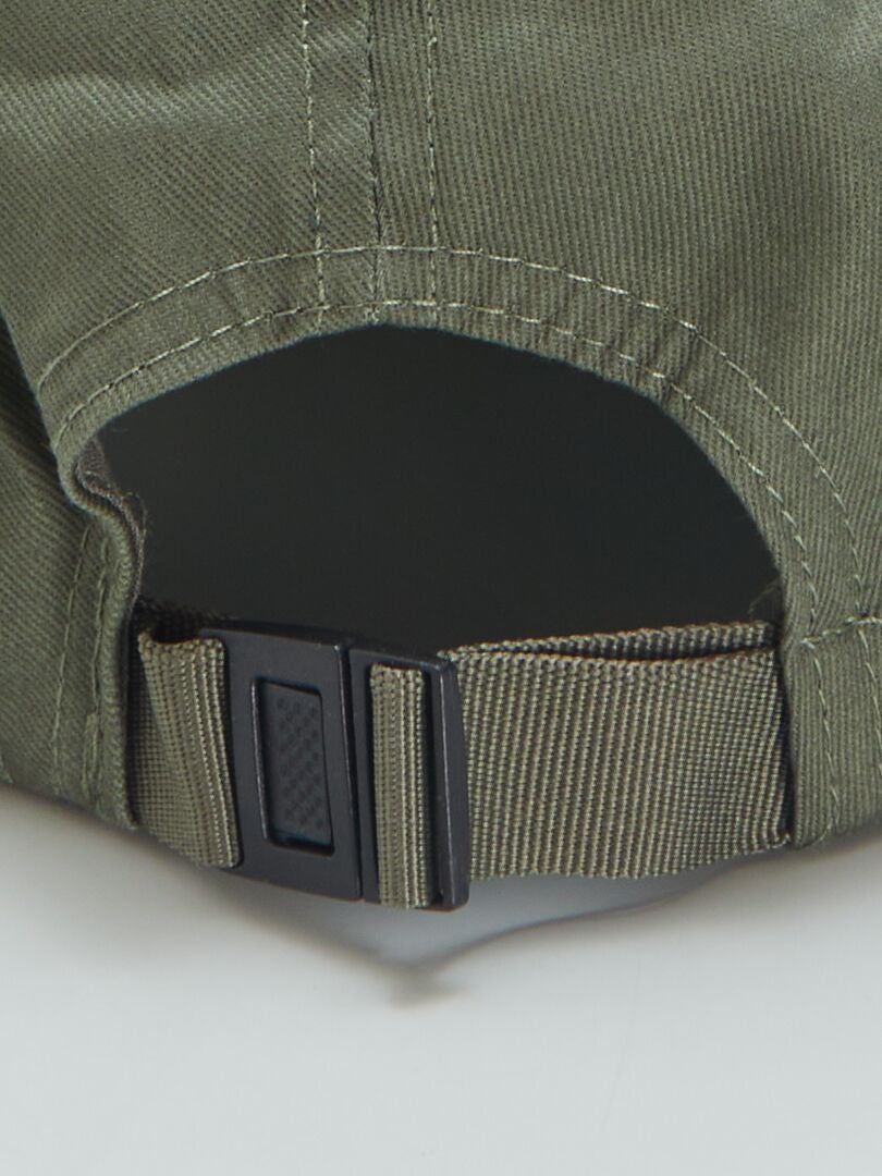 Gorra colorblock con estampado - VERDE