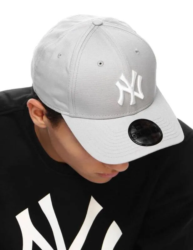 Gorra New Era 940 Leag Basic Neyyan Gris