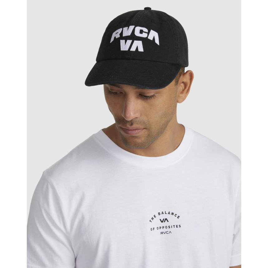 Gorra Rvca Strange Times