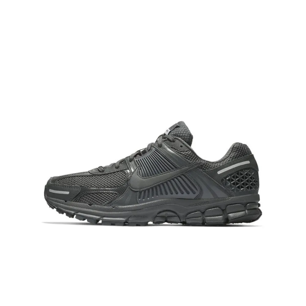 Nike Zoom Vomero 5 SP Anthracite