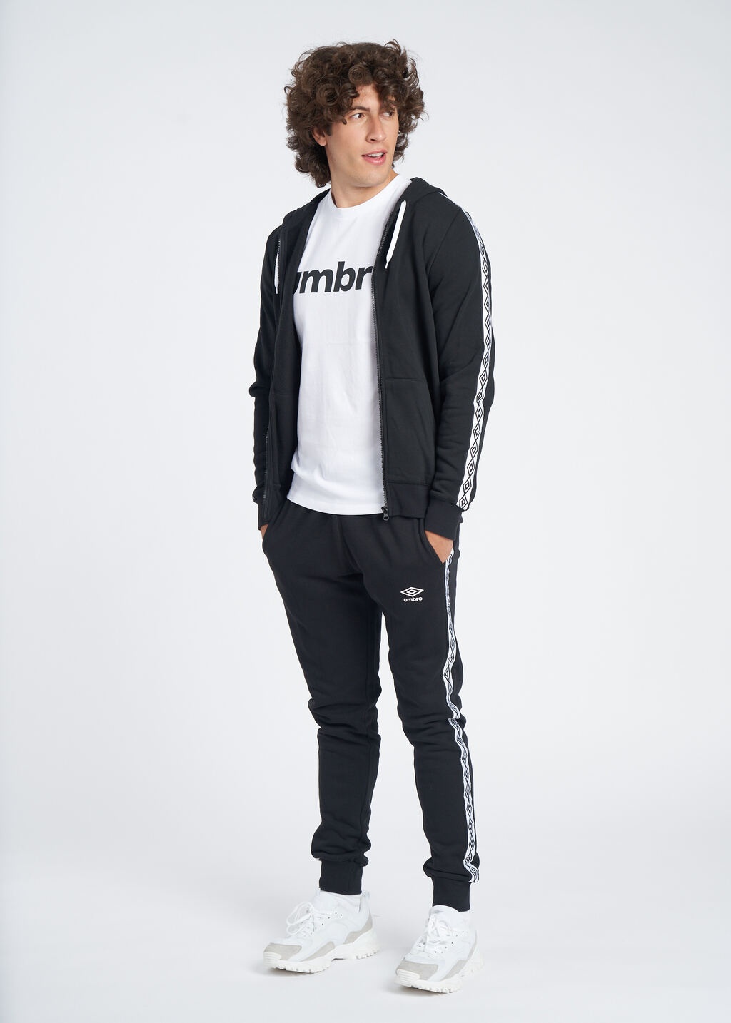 PANTALÓN UMBRO FW TAPED JOGGER Black