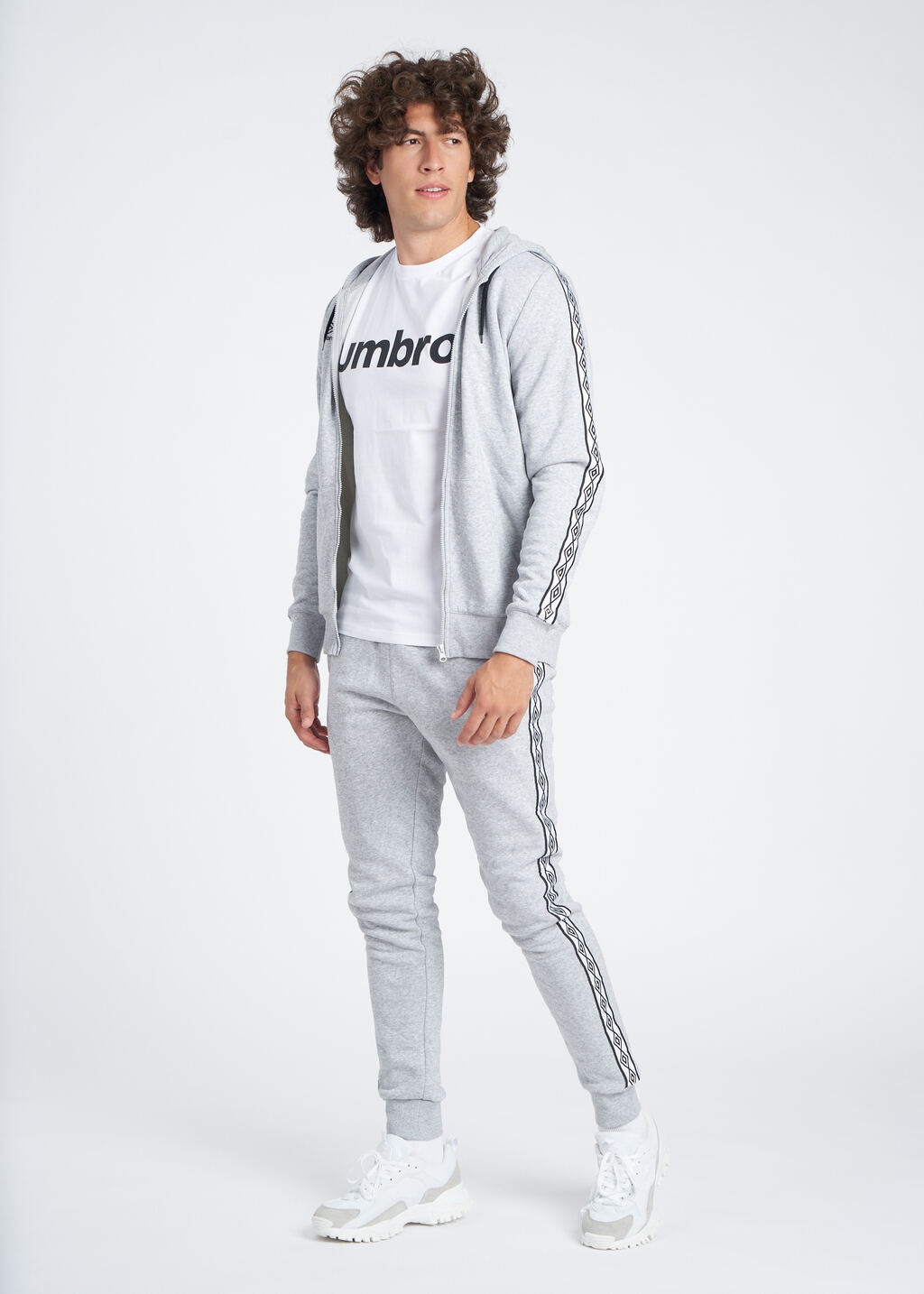 PANTALÓN UMBRO FW TAPED JOGGER GREY