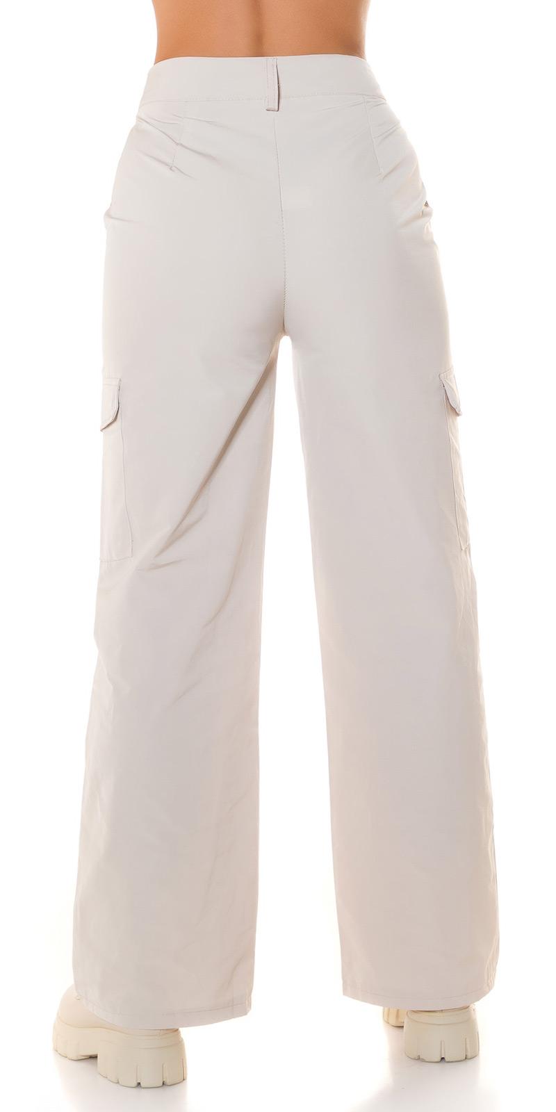 Pantalón amplio cargo de moda beige