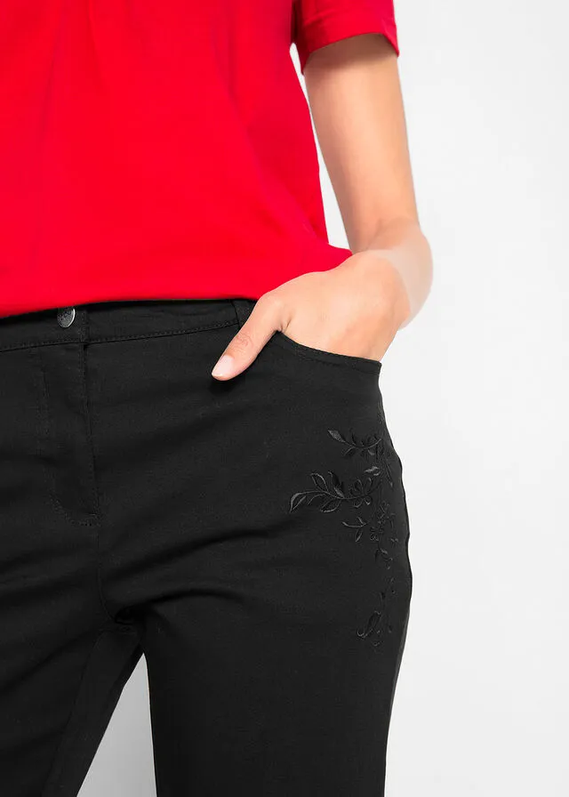 Pantalón capri de algodón con cintura cómoda y aberturas laterales Negro