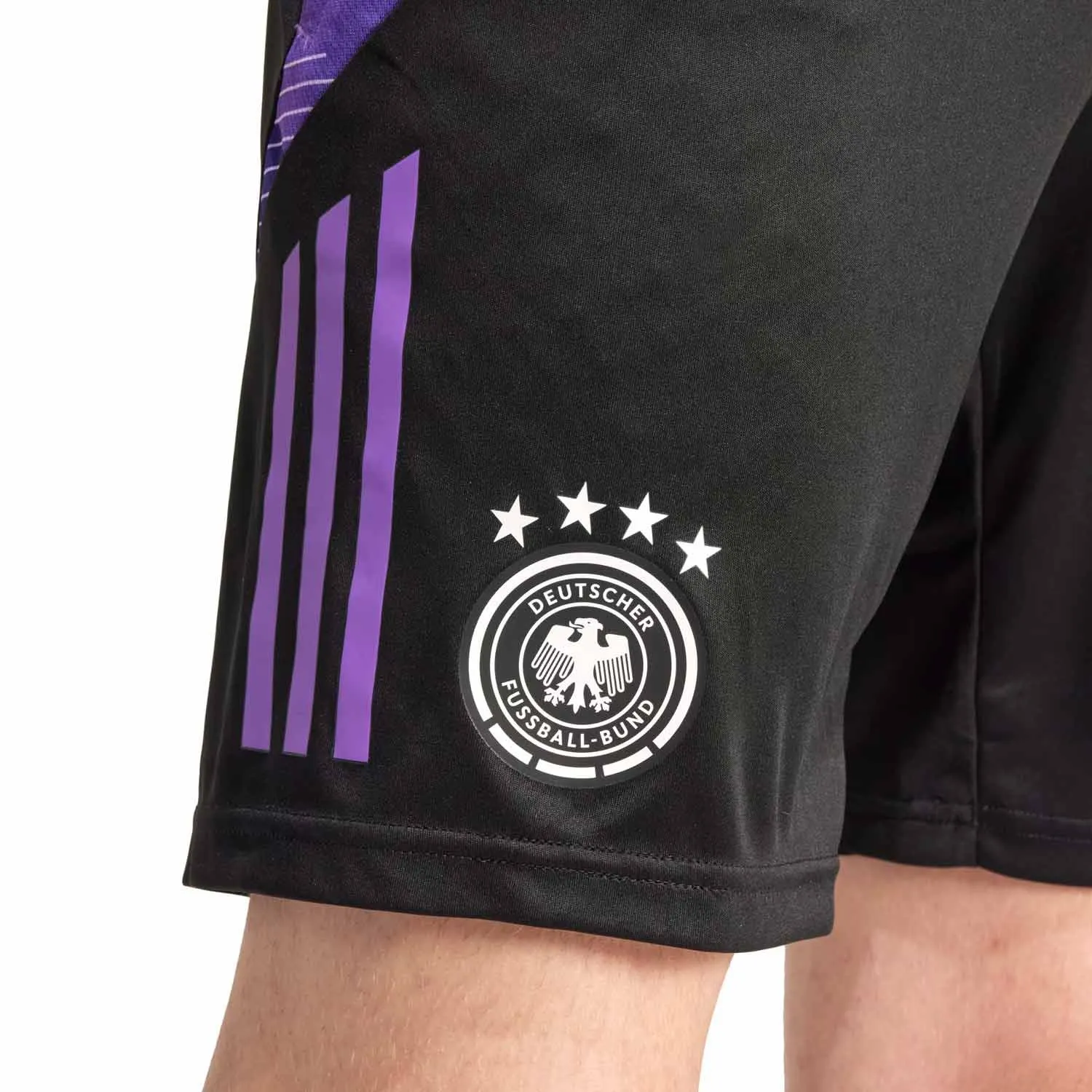 Short adidas Alemania entrenamiento