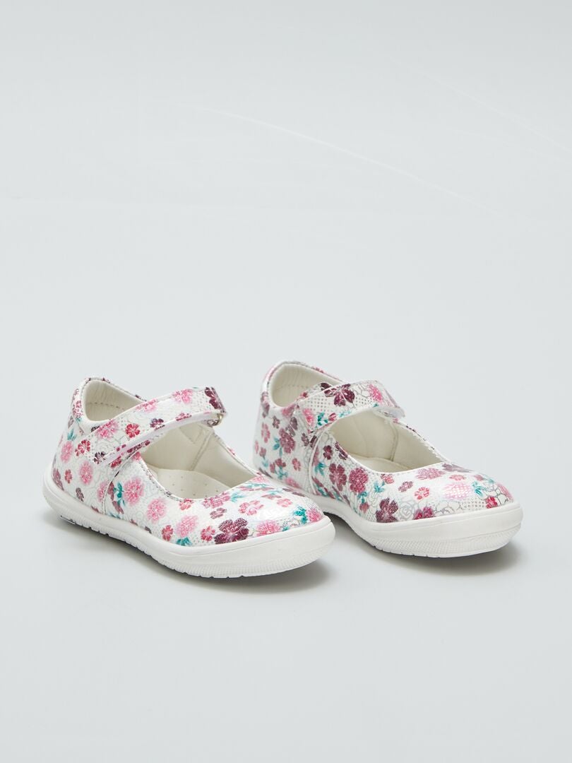 Zapatillas babies con estampado de flores - ROSA