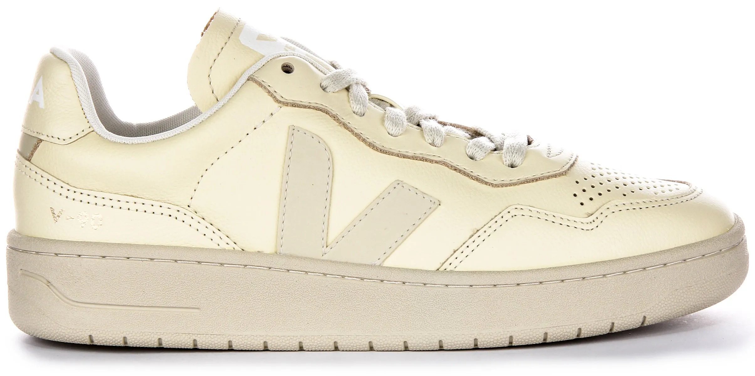 Zapatillas de hombre de cuero Veja V 90 con logo lateral de cuero OT y cordones planos en blanco roto
