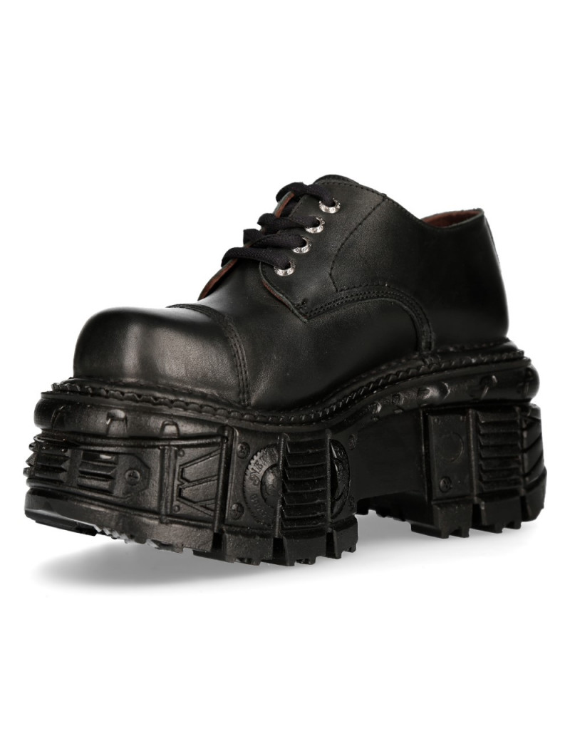 ZAPATOS CON PLATAFORMA TANKE NEGROS CON CORDONES